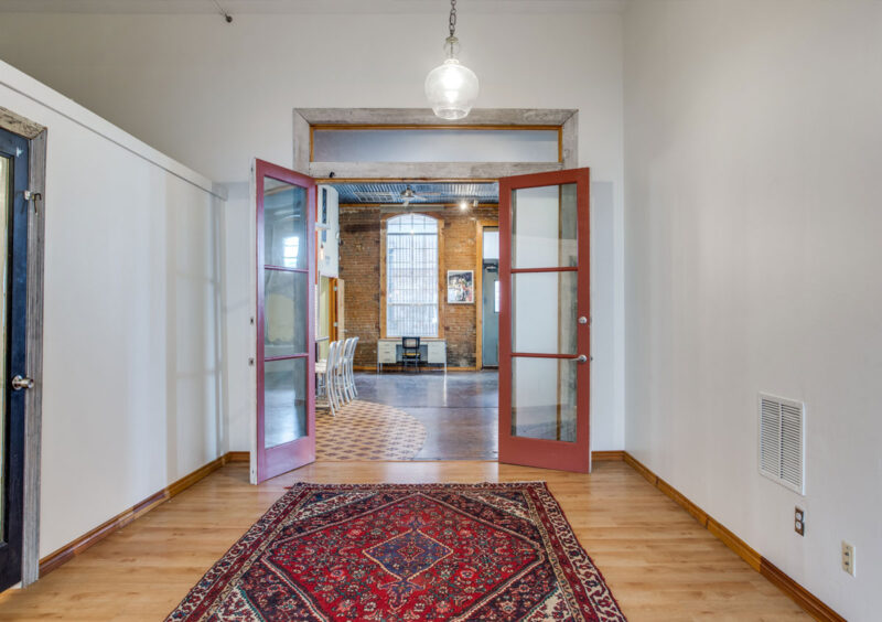4312 Elm St, Dallas, TX 75226 - Indoor